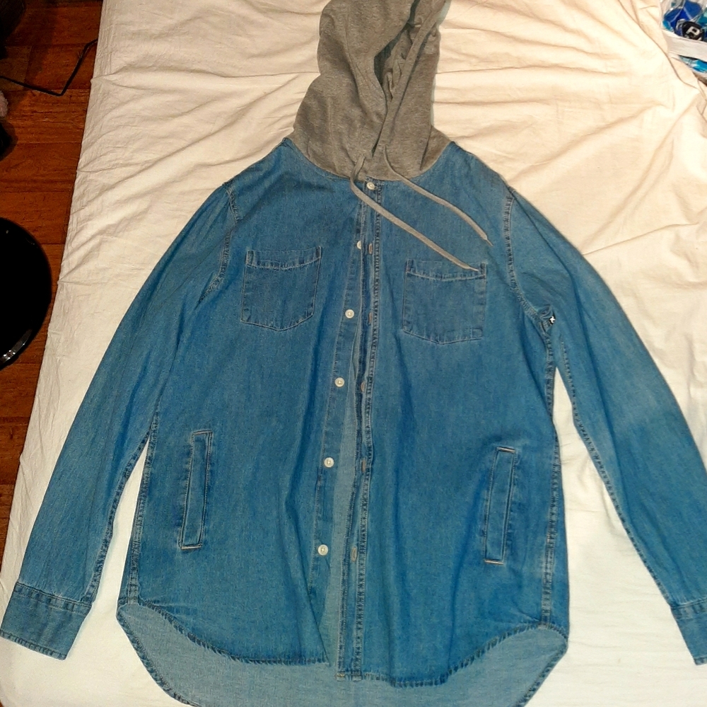 Mens bluenotes hooded jean button up nwt